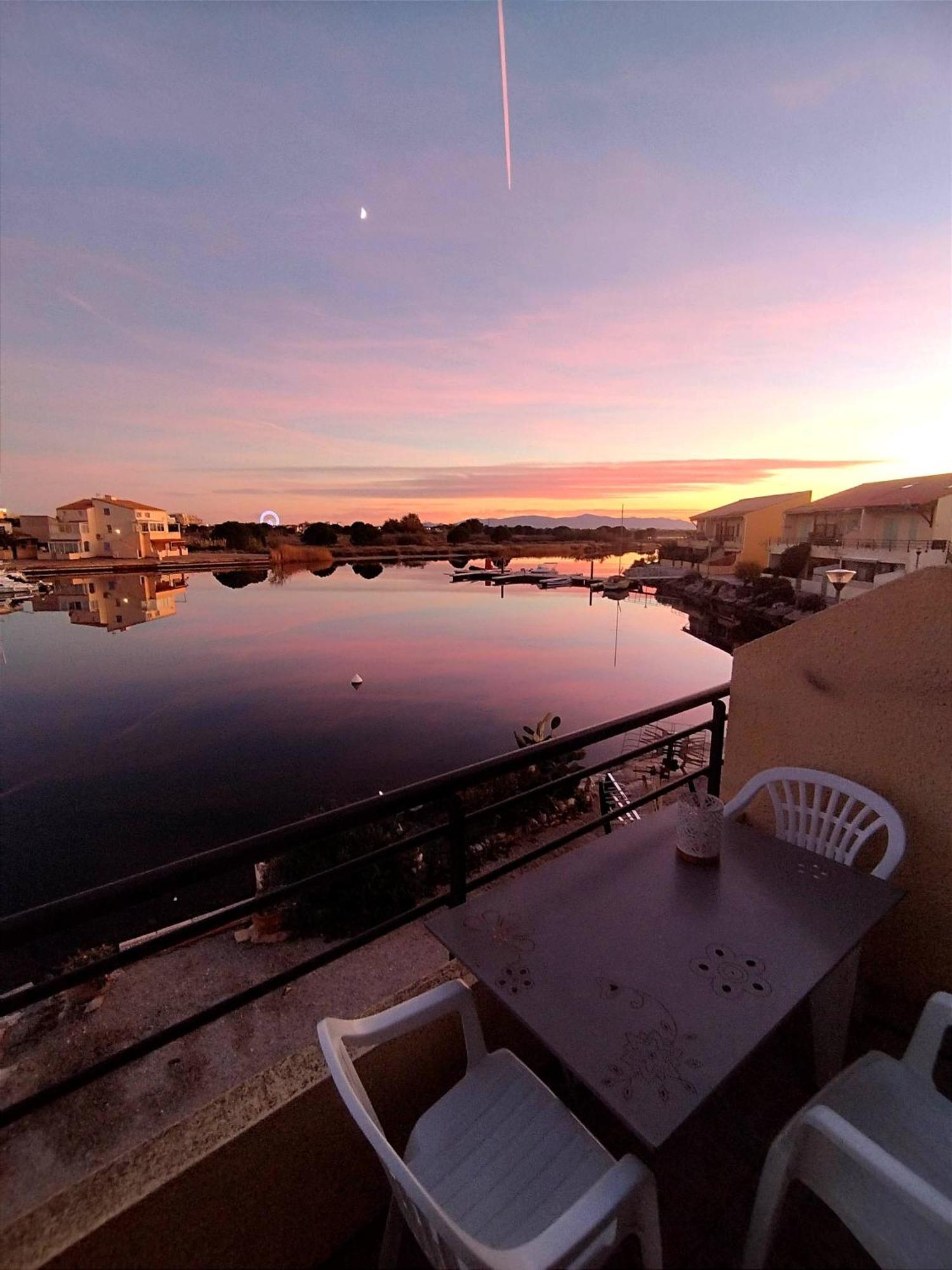 Appartement Coup De Coeur Les Pieds Dans L'Eau Le Barcarès Exteriör bild